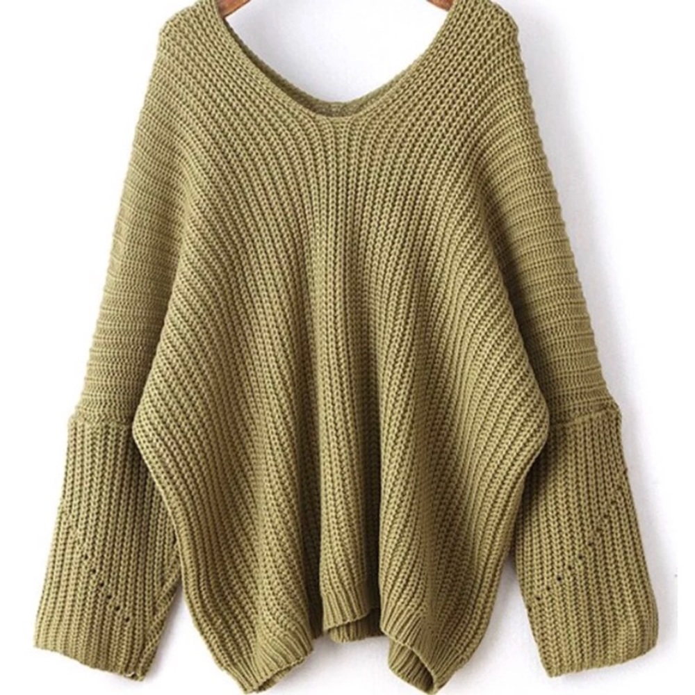 CHUNKY KNIT SWEATER